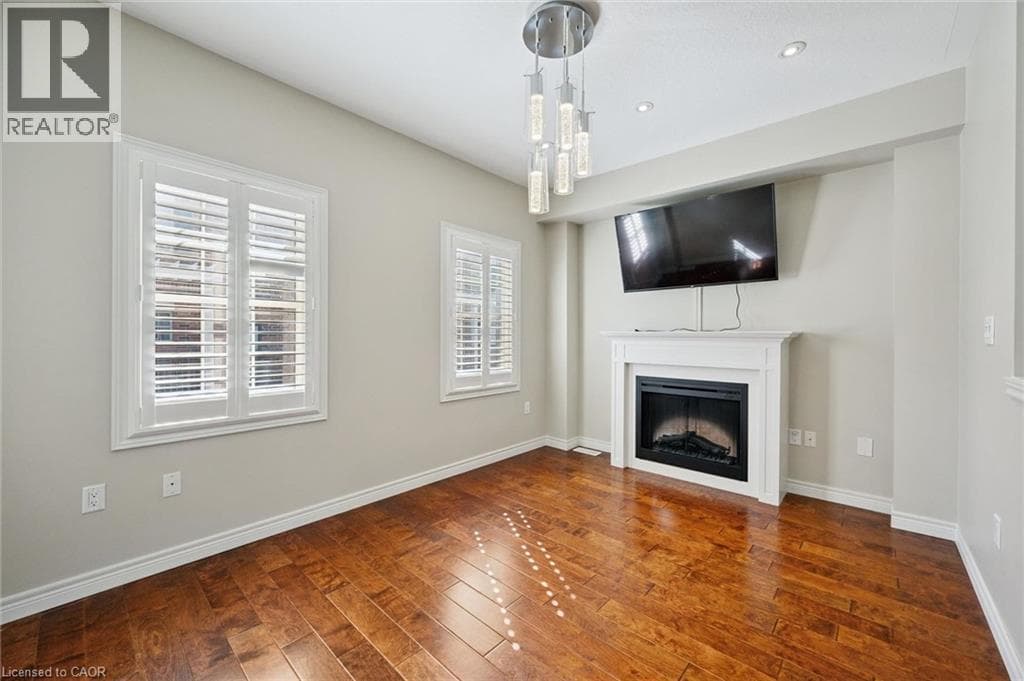 Townhouse for sale at 4 CHELTENHAM Mews, Mt. Hope Huron Park, Kitchener, Ontario, photo 9
