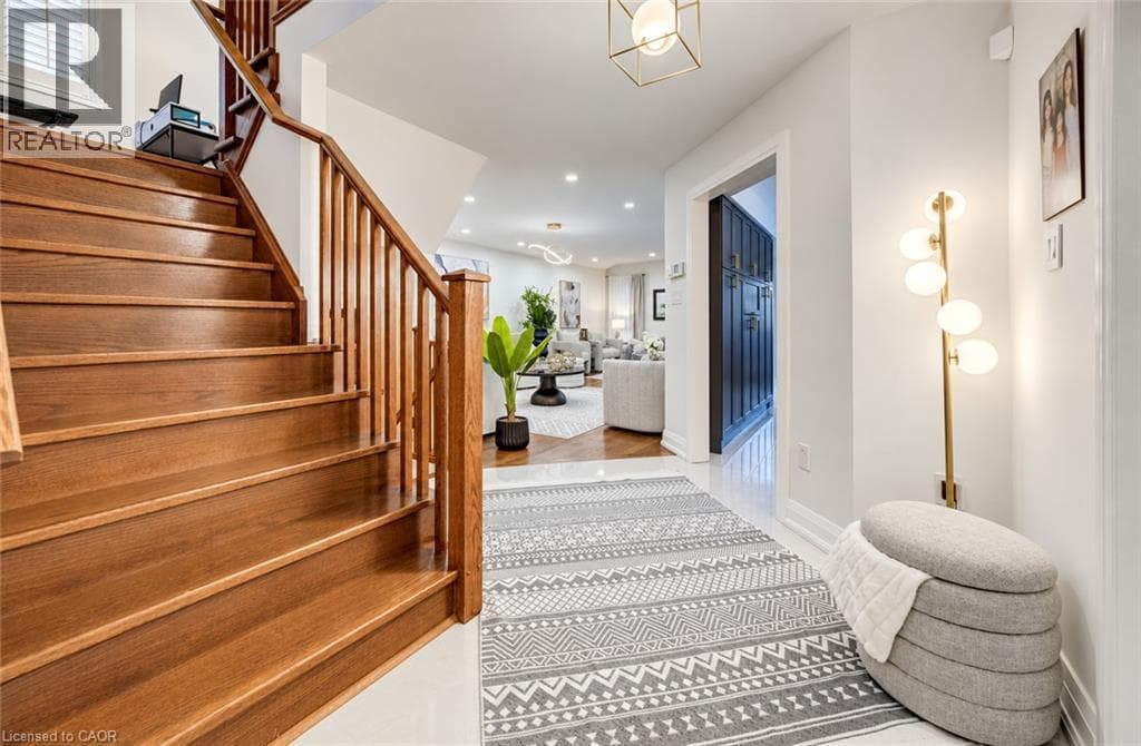 Detached for sale at 79 RIEHM Street, Laurentian West, Kitchener, Ontario, photo 6