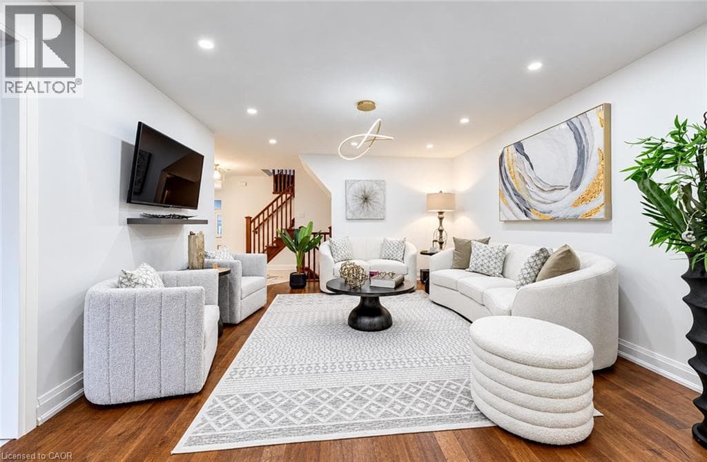 Detached for sale at 79 RIEHM Street, Laurentian West, Kitchener, Ontario, photo 9