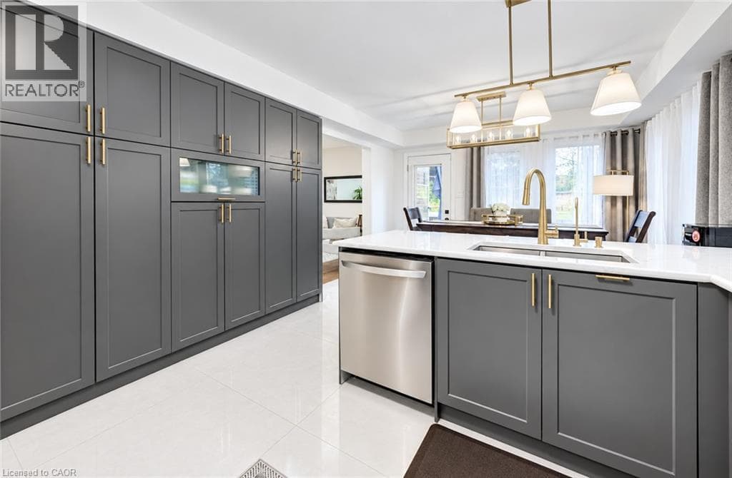 Detached for sale at 79 RIEHM Street, Laurentian West, Kitchener, Ontario, photo 16