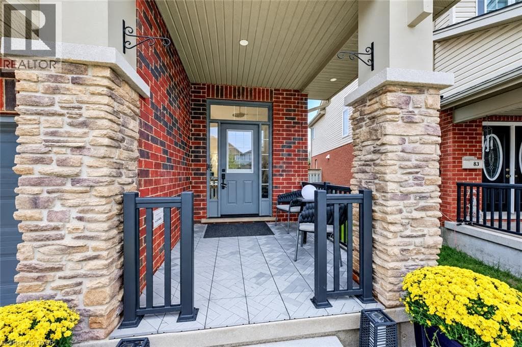 Detached for sale at 79 RIEHM Street, Laurentian West, Kitchener, Ontario, photo 3