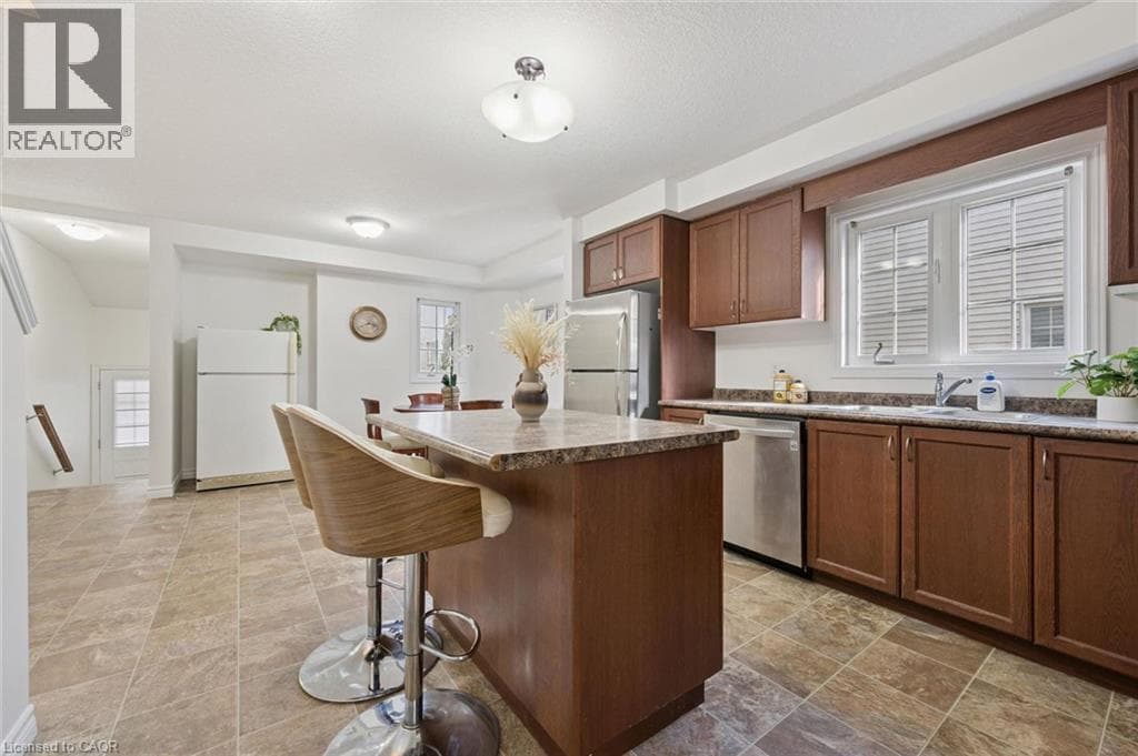 Townhouse for sale at 931 GLASGOW Street Unit# 27B, Highland West, Kitchener, Ontario, photo 9