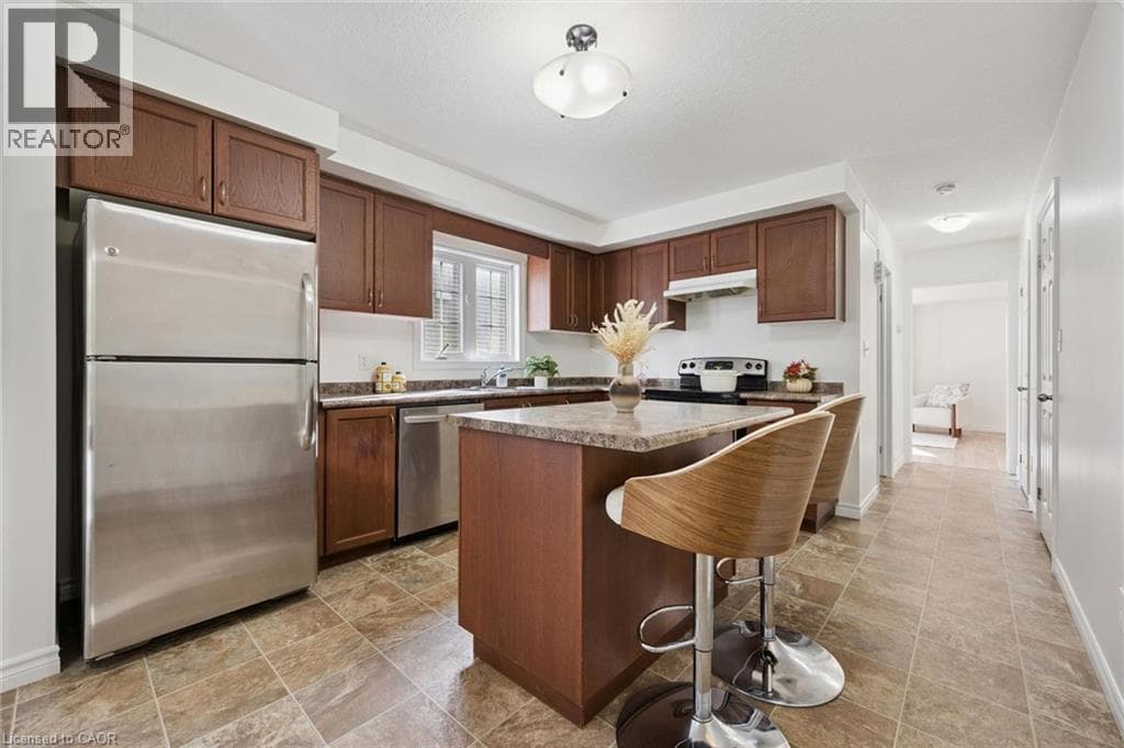 Townhouse for sale at 931 GLASGOW Street Unit# 27B, Highland West, Kitchener, Ontario, photo 5