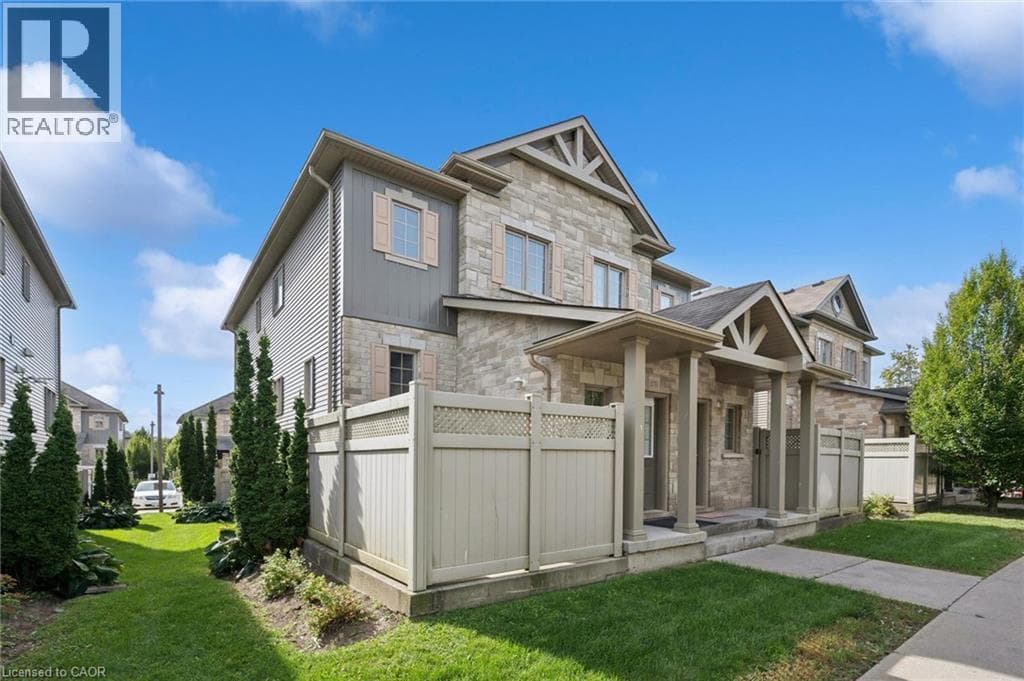 Townhouse for sale at 931 GLASGOW Street Unit# 27B, Highland West, Kitchener, Ontario, photo 2