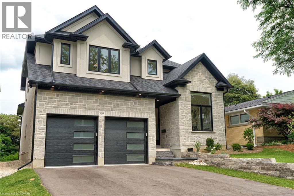 Detached for sale at 90 MARGARET Avenue N Unit# A, University Downs, Waterloo, Ontario, photo 2