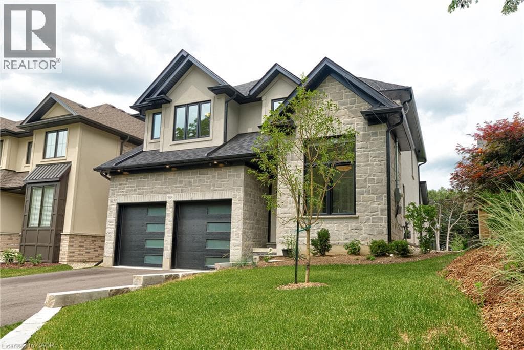 Detached for sale at 90 MARGARET Avenue N Unit# A, University Downs, Waterloo, Ontario, photo 3