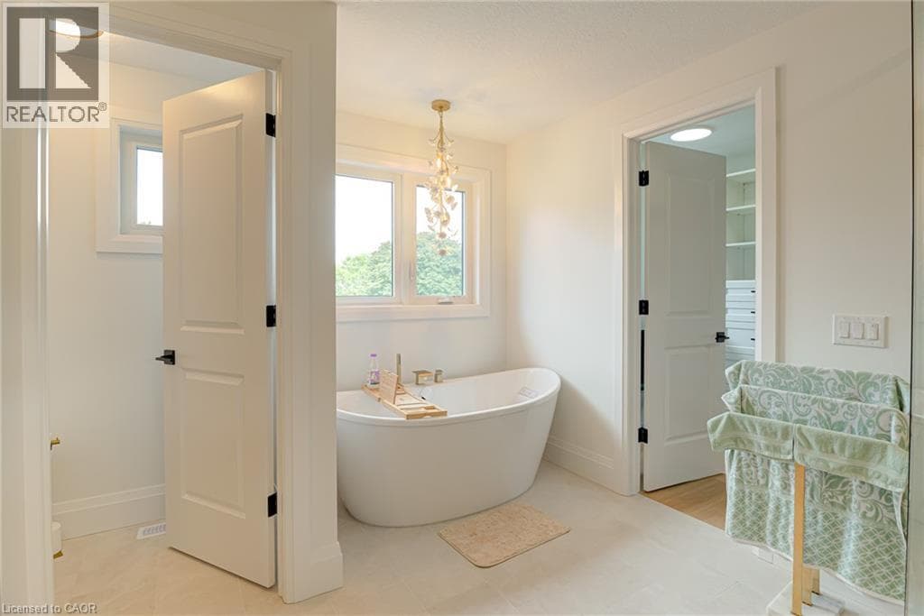 Detached for sale at 90 MARGARET Avenue N Unit# A, University Downs, Waterloo, Ontario, photo 34