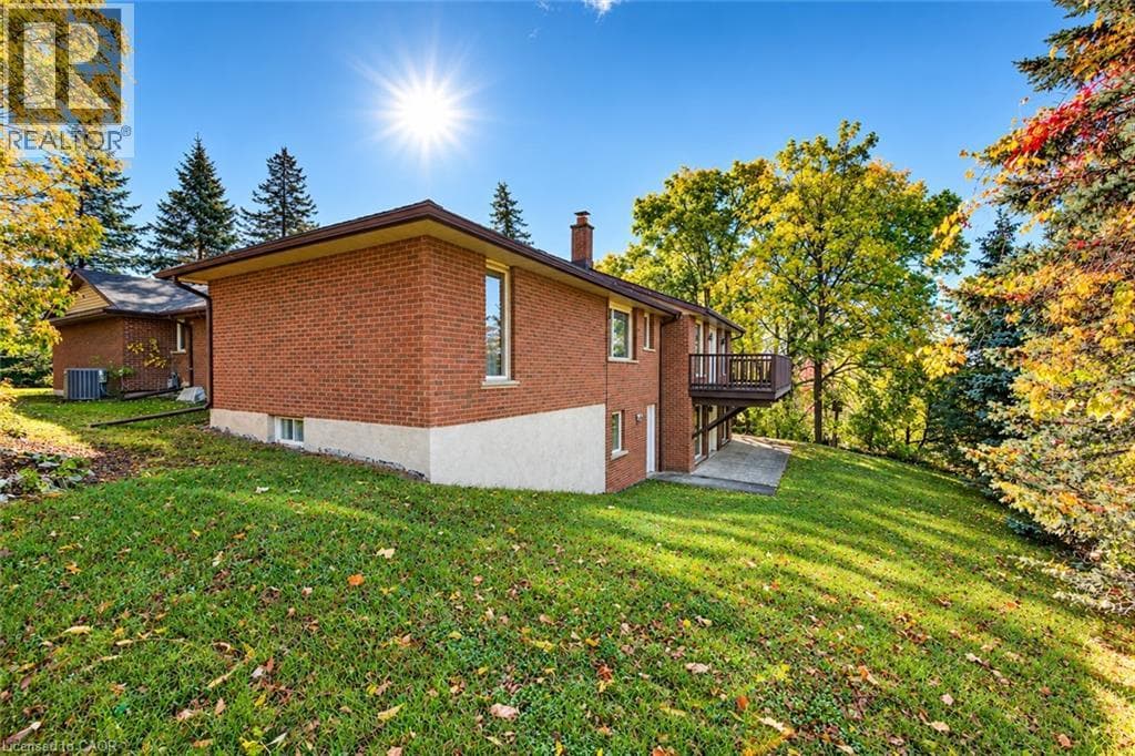 Detached for sale at 44 GREENSVIEW Drive, Pioneer Tower West, Kitchener, Ontario, photo 3