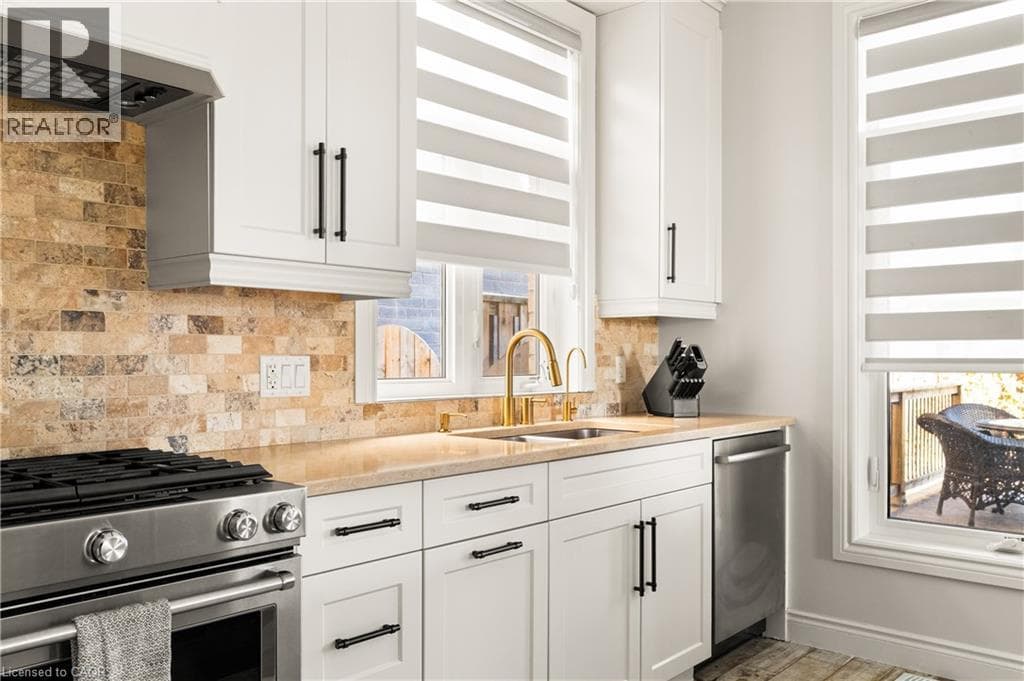 Detached for sale at 43 FRONTIER Drive, Doon South, Kitchener, Ontario, photo 16