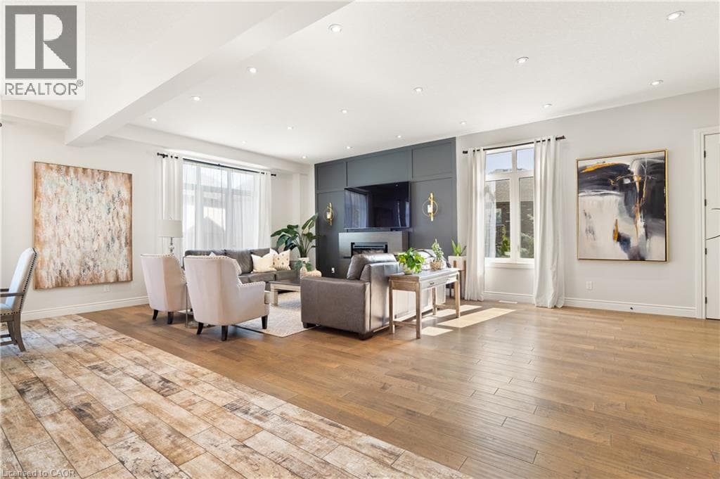 Detached for sale at 43 FRONTIER Drive, Doon South, Kitchener, Ontario, photo 9