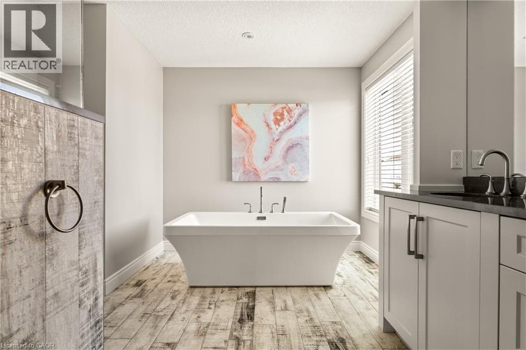 Detached for sale at 43 FRONTIER Drive, Doon South, Kitchener, Ontario, photo 30