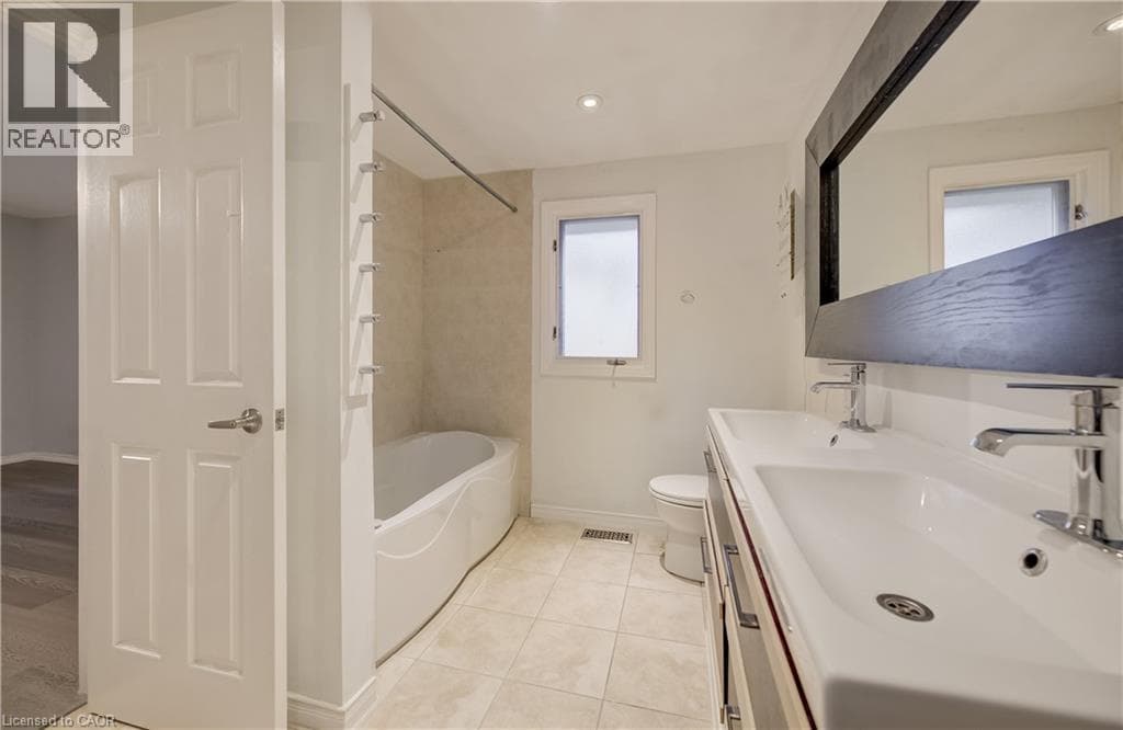 Detached for sale at 135 BRIERDALE Drive, Idlewood, Kitchener, Ontario, photo 13