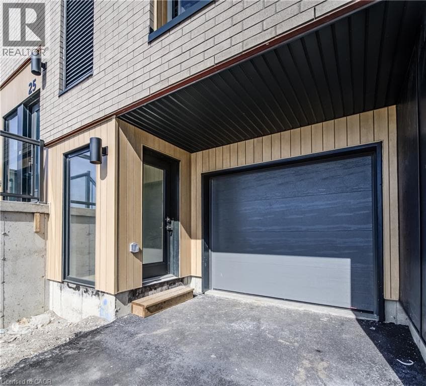Townhouse for sale at 25 URBANE Boulevard, Laurentian West, Kitchener, Ontario, photo 3