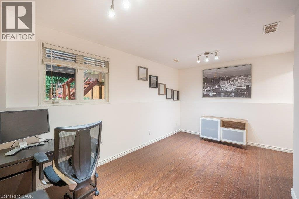 Townhouse for sale at 110 ACTIVA Avenue Unit# E33, Laurentian West, Kitchener, Ontario, photo 9