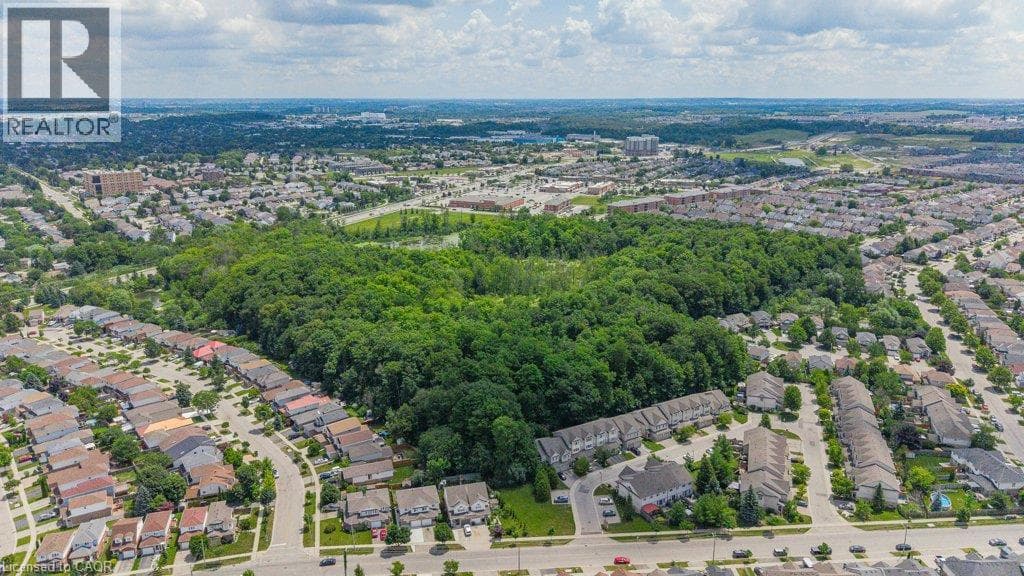 Townhouse for sale at 110 ACTIVA Avenue Unit# E33, Laurentian West, Kitchener, Ontario, photo 37
