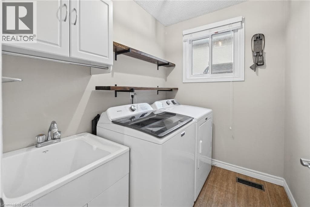 Detached for sale at 2 CINDY Avenue, Centennial, Cambridge, Ontario, photo 19