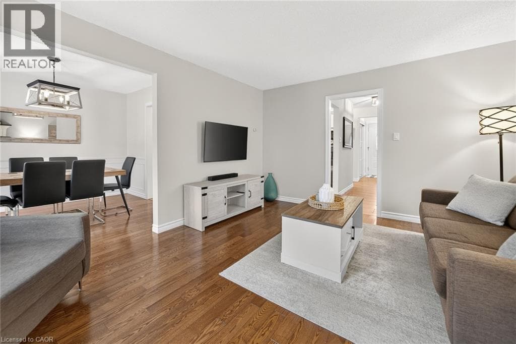 Detached for sale at 2 CINDY Avenue, Centennial, Cambridge, Ontario, photo 9