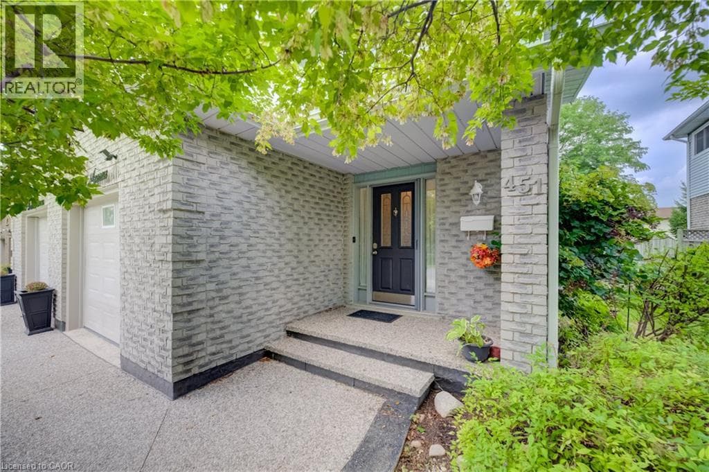 Semi-detached for sale at 451 BURNETT Avenue, Shades Mills, Cambridge, Ontario, photo 3