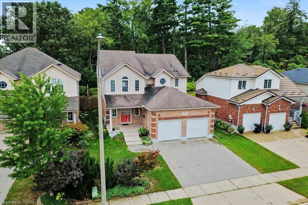 Detached for sale at 15 SIM Court, Victoria Highlands, Cambridge, Ontario, photo 2