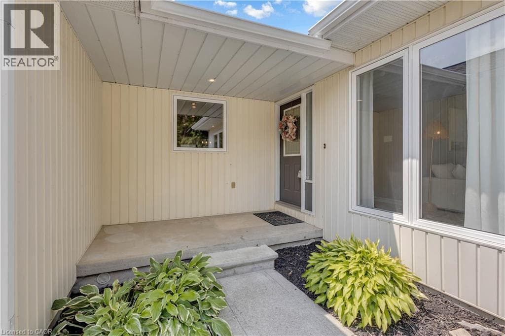 Detached for sale at 218 NORTHUMBERLAND Street, Ayr, North Dumfries, Ontario, photo 5