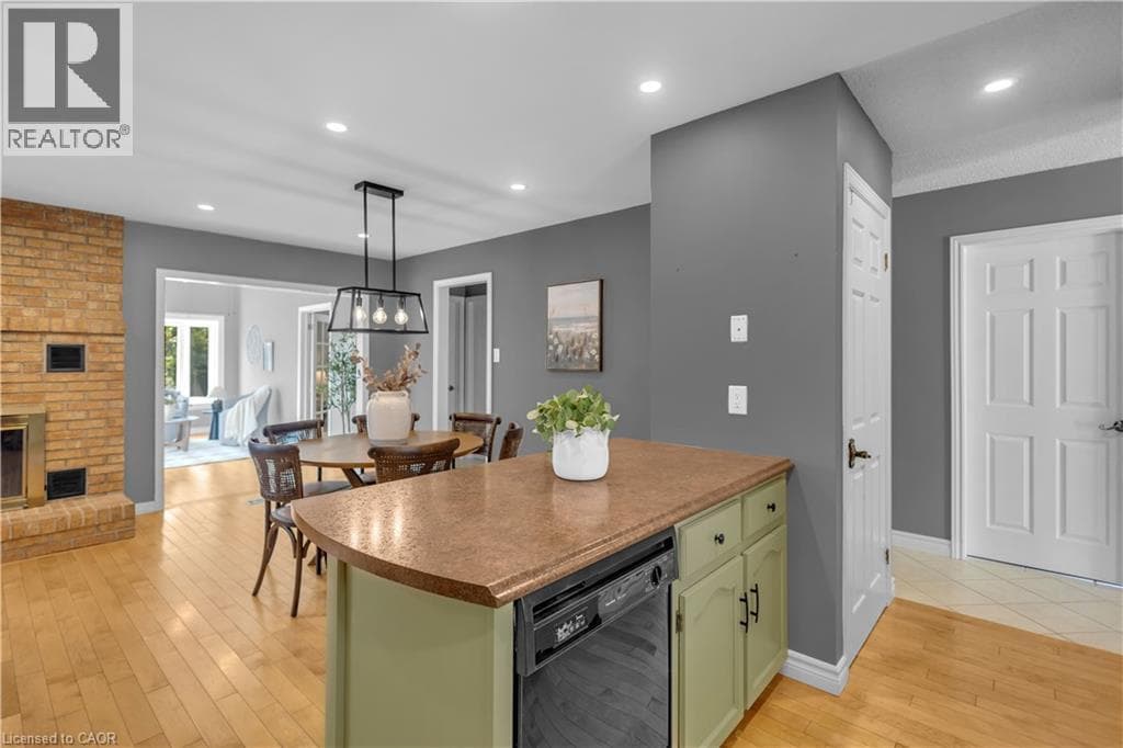 Detached for sale at 218 NORTHUMBERLAND Street, Ayr, North Dumfries, Ontario, photo 12