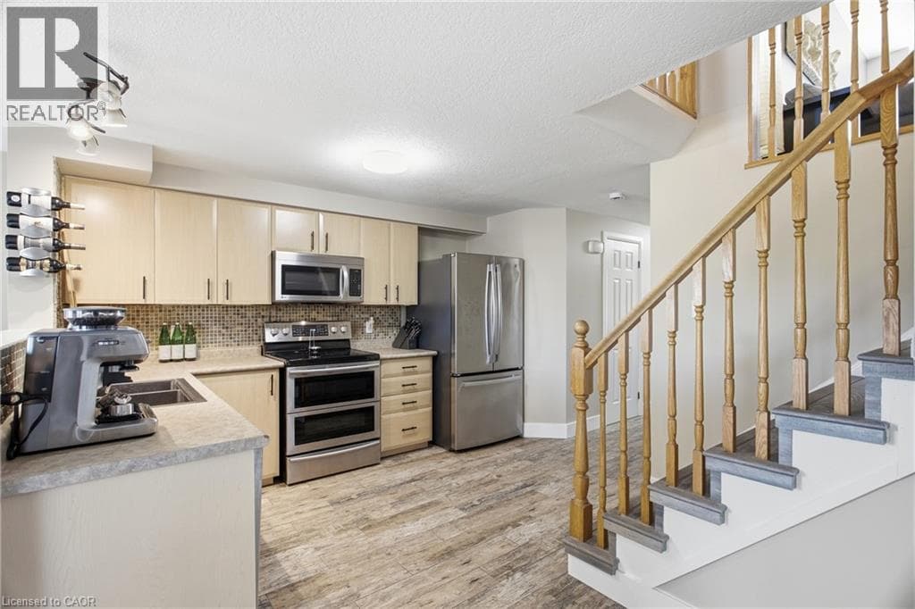 Detached for sale at 39 MAITLAND Street, Huron Park, Kitchener, Ontario, photo 11