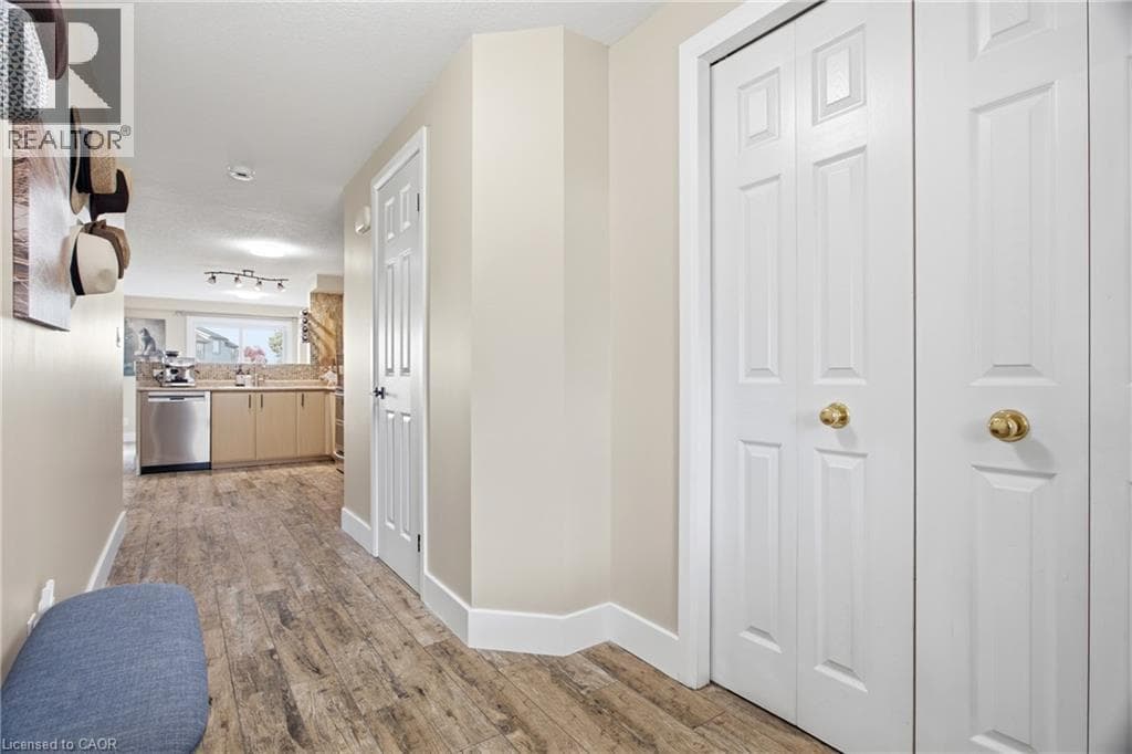 Detached for sale at 39 MAITLAND Street, Huron Park, Kitchener, Ontario, photo 4