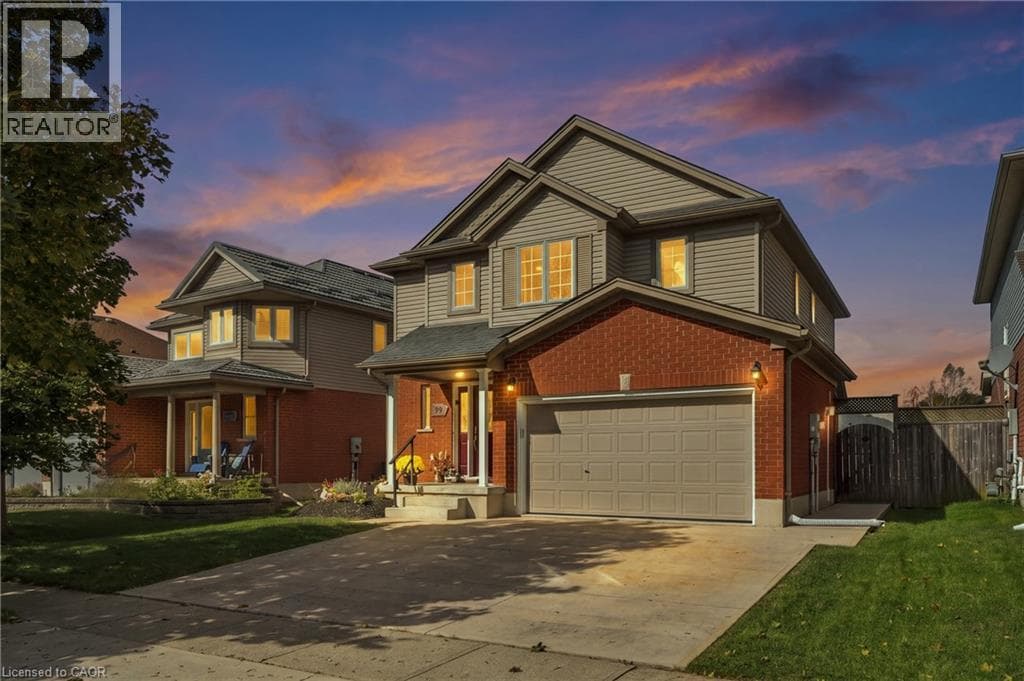 Detached for sale at 99 STIEFELMEYER Crescent, Baden, Wilmot, Ontario, photo 2