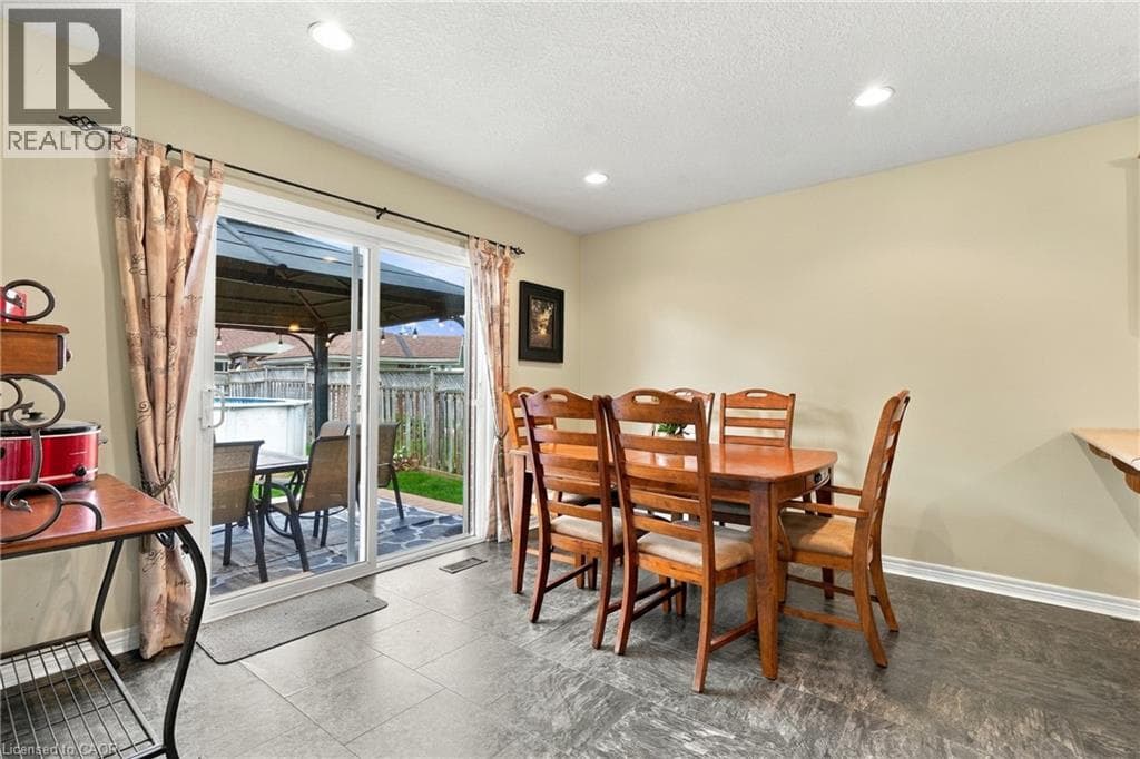 Detached for sale at 99 STIEFELMEYER Crescent, Baden, Wilmot, Ontario, photo 11