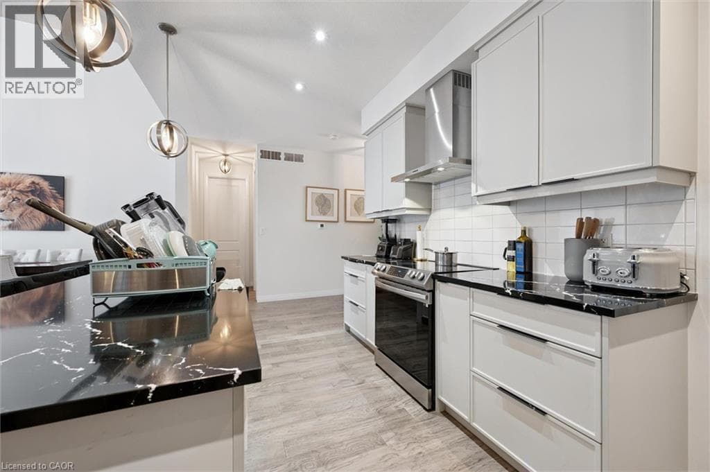 Detached for sale at 972 STONECLIFFE Walk Unit# 18, Doon South, Kitchener, Ontario, photo 11