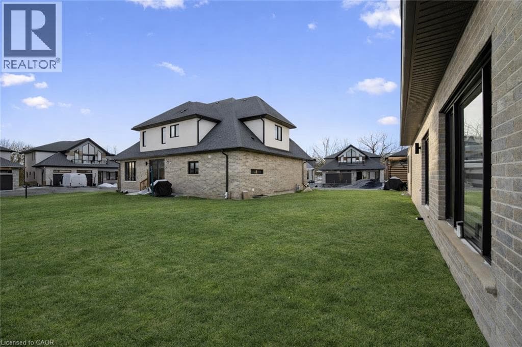 Detached for sale at 972 STONECLIFFE Walk Unit# 18, Doon South, Kitchener, Ontario, photo 44