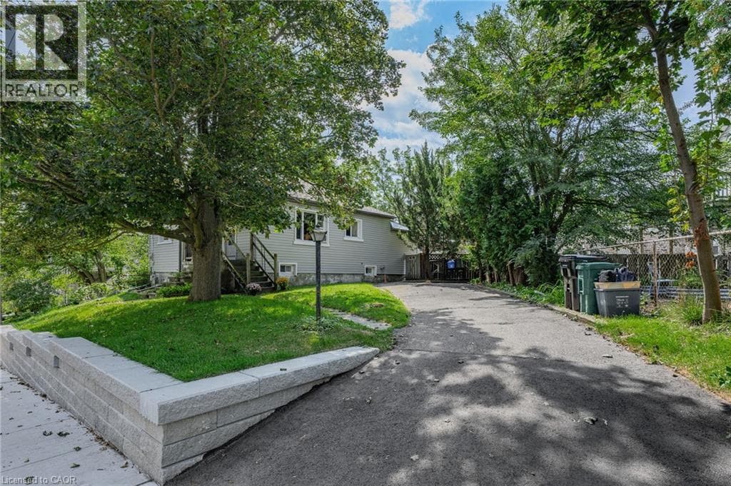Detached for sale at 15 KERR Street, Riverview, Cambridge, Ontario, photo 4