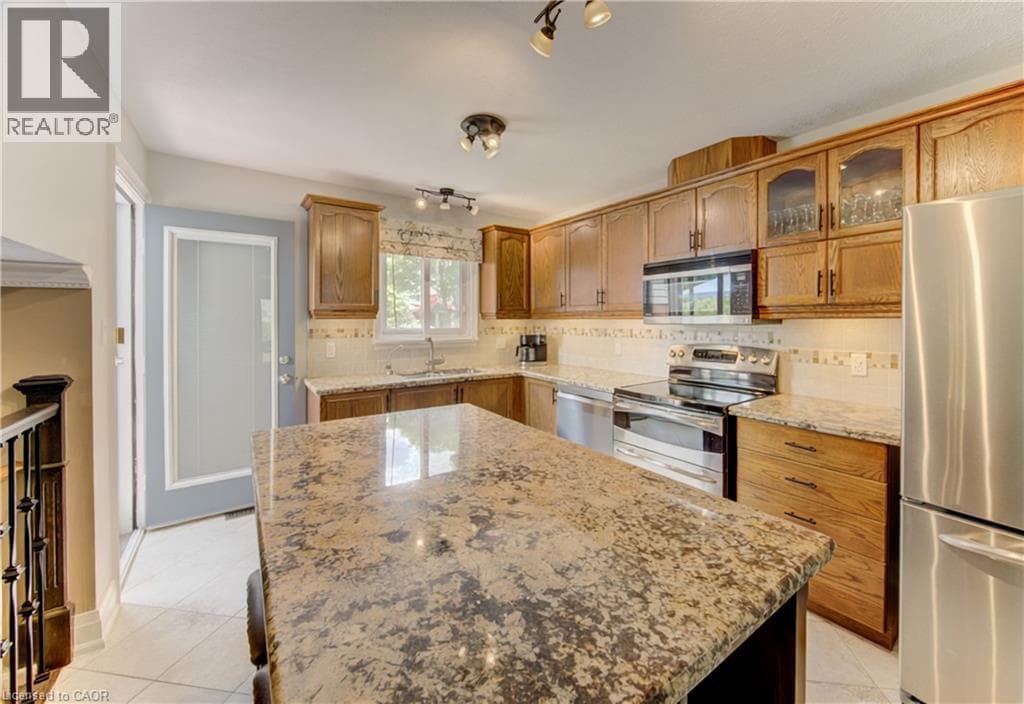 Detached for sale at 378 MEADOWVALE Place, University Downs, Waterloo, Ontario, photo 12