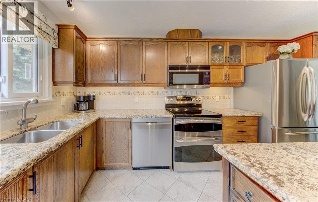 Detached for sale at 378 MEADOWVALE Place, University Downs, Waterloo, Ontario, photo 13