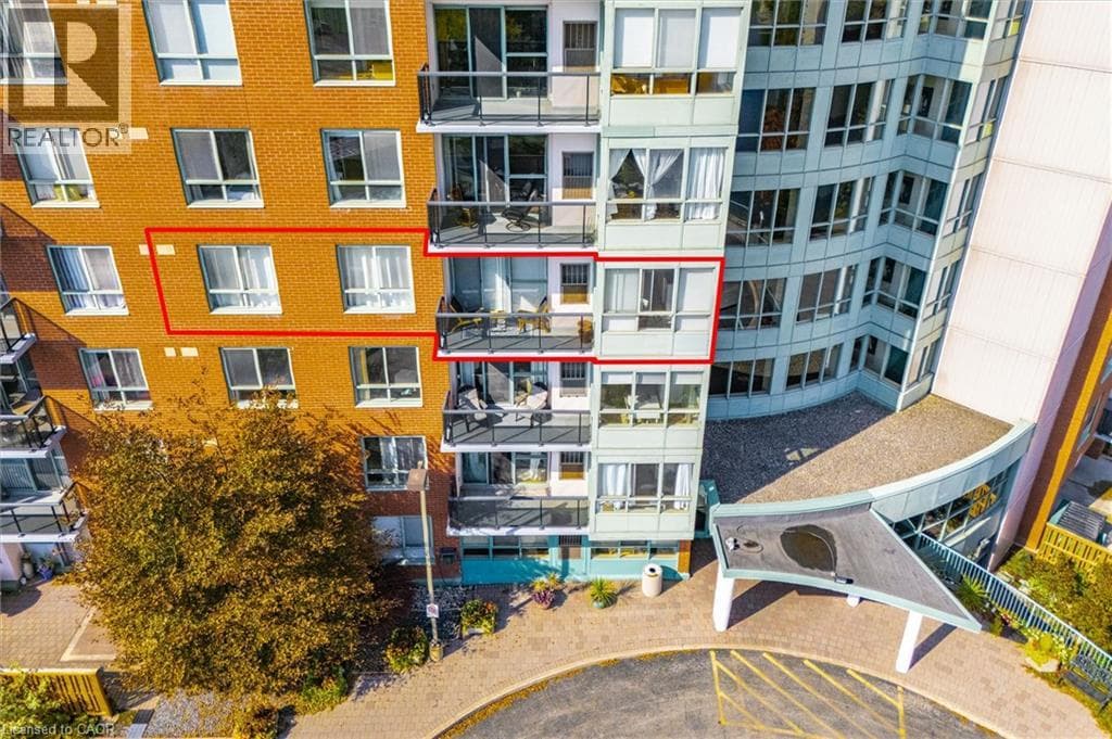Apartment for sale at 30 BLUE SPRINGS Drive Unit# 308, Lincoln Heights, Waterloo, Ontario, photo 4