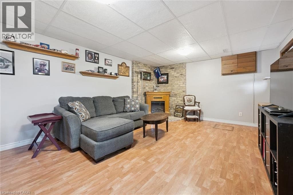 Detached for sale at 121 NATHANIEL Crescent, Pioneer Park, Kitchener, Ontario, photo 18