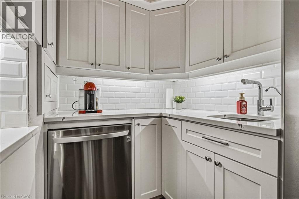 Detached for sale at 75 POLLOCK Avenue, Lincoln Oaks, Cambridge, Ontario, photo 13