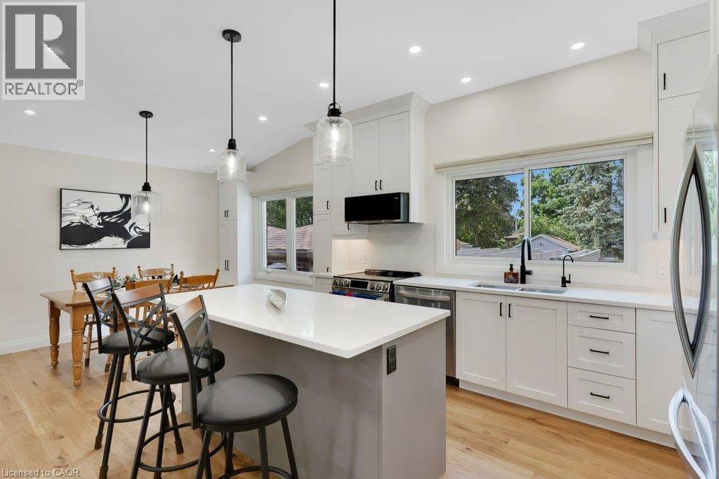Detached for sale at 196 ABRAHAM Street, Preston Heights, Cambridge, Ontario, photo 5