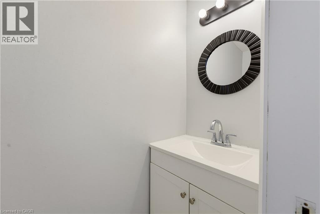 Semi-detached for sale at 80 HIGHLAND Crescent, Victoria Hills, Kitchener, Ontario, photo 7