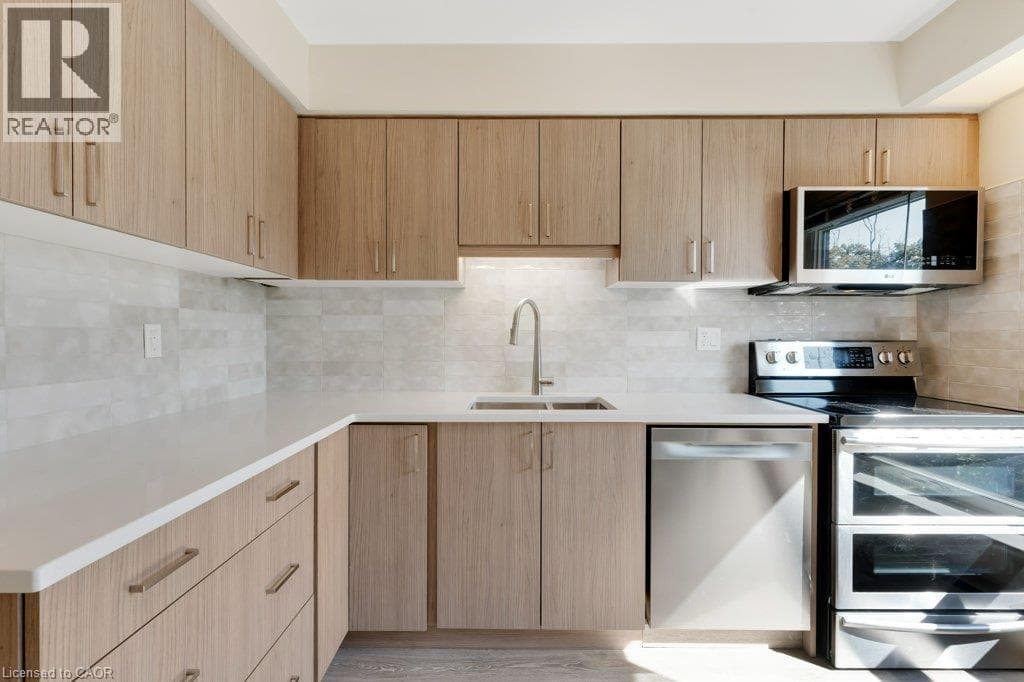 Apartment for sale at 26 WENTWORTH Avenue Unit# 2 S, Downtown Galt, Cambridge, Ontario, photo 12