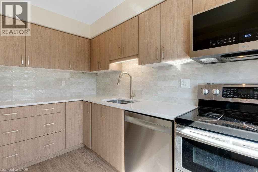 Apartment for sale at 26 WENTWORTH Avenue Unit# 2 S, Downtown Galt, Cambridge, Ontario, photo 14