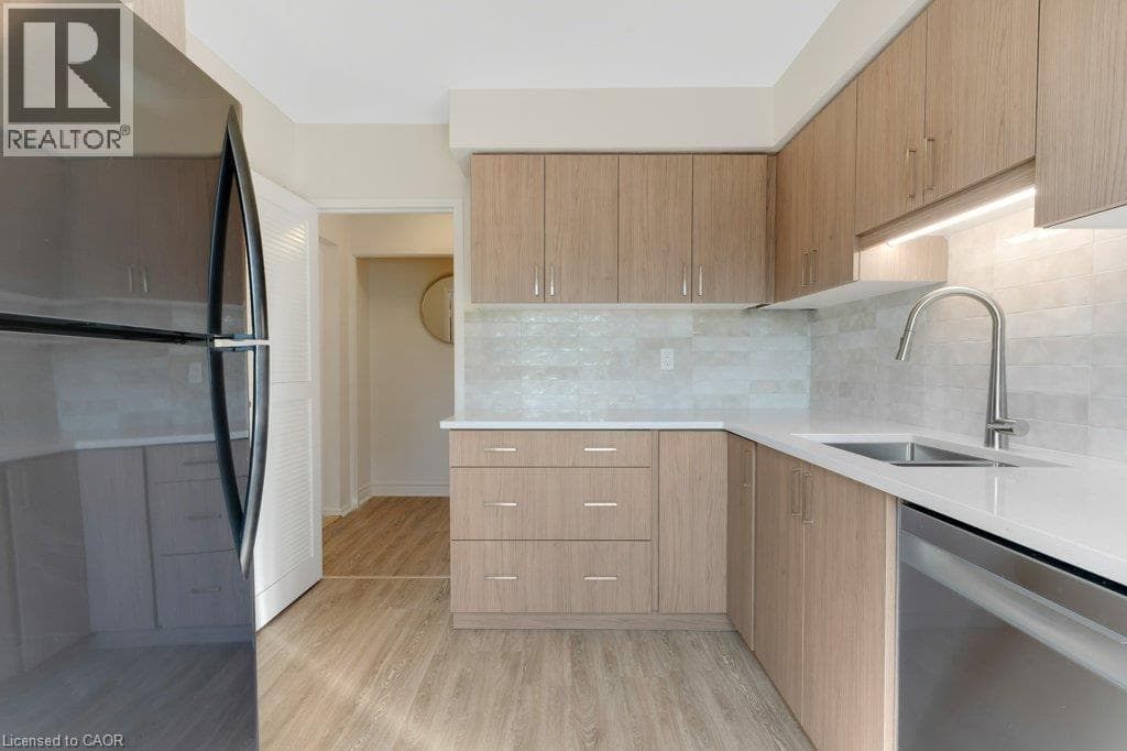 Apartment for sale at 26 WENTWORTH Avenue Unit# 2 S, Downtown Galt, Cambridge, Ontario, photo 15