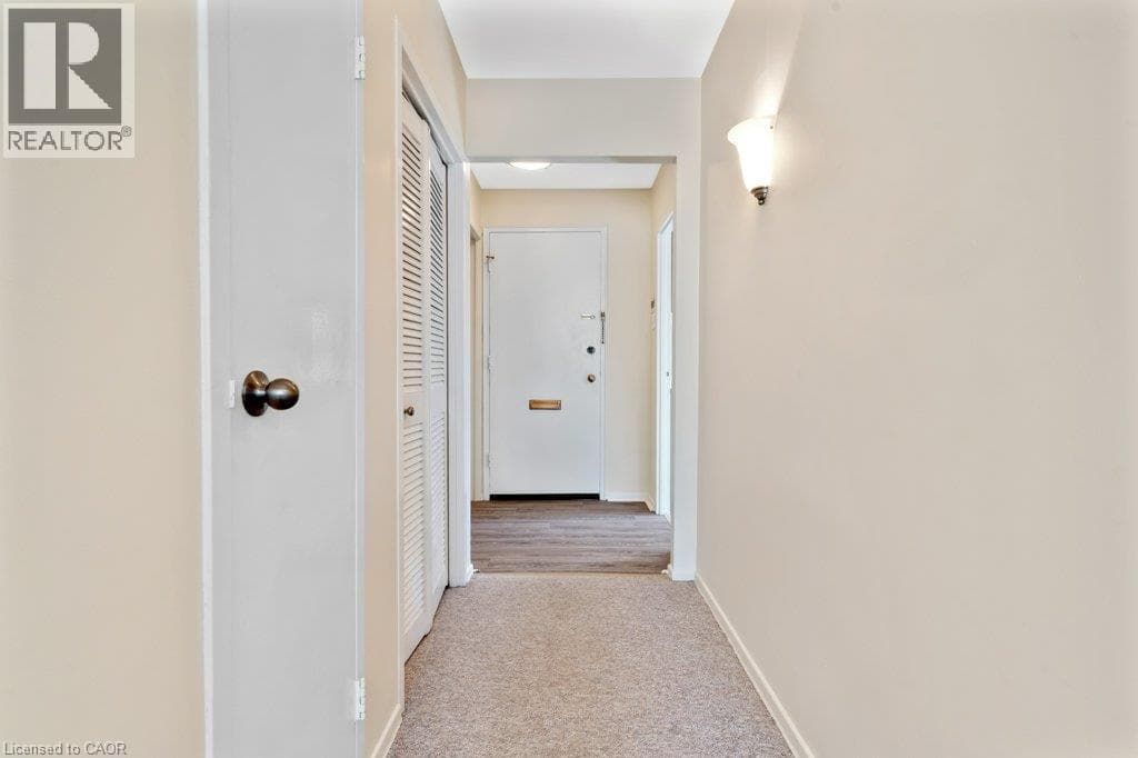 Apartment for sale at 26 WENTWORTH Avenue Unit# 2 S, Downtown Galt, Cambridge, Ontario, photo 9