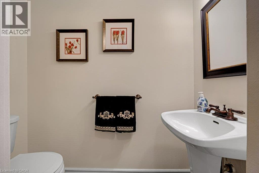 Townhouse for sale at 220 SALISBURY Avenue Unit# 23, Victoria Highlands, Cambridge, Ontario, photo 4