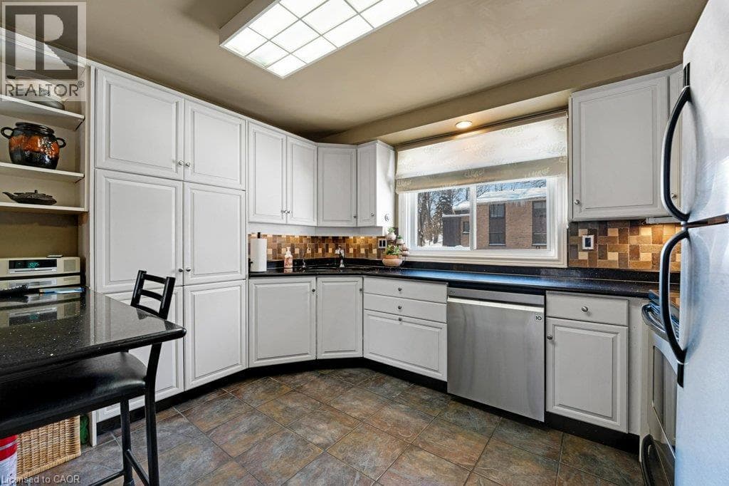 Townhouse for sale at 220 SALISBURY Avenue Unit# 23, Victoria Highlands, Cambridge, Ontario, photo 15
