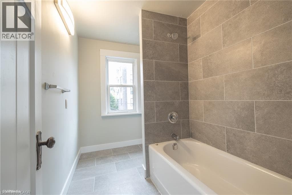 Detached for sale at 177 REGINA Street N, Uptown North, Waterloo, Ontario, photo 7
