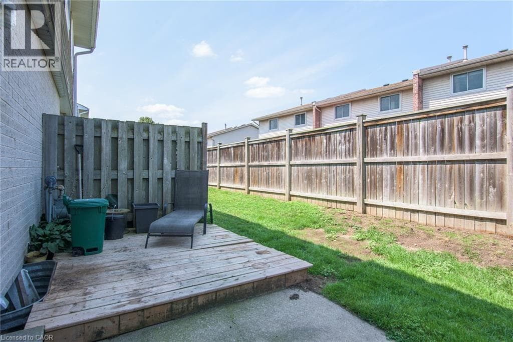 Townhouse for sale at 125 SEKURA Crescent Unit# 13, Northview, Cambridge, Ontario, photo 5