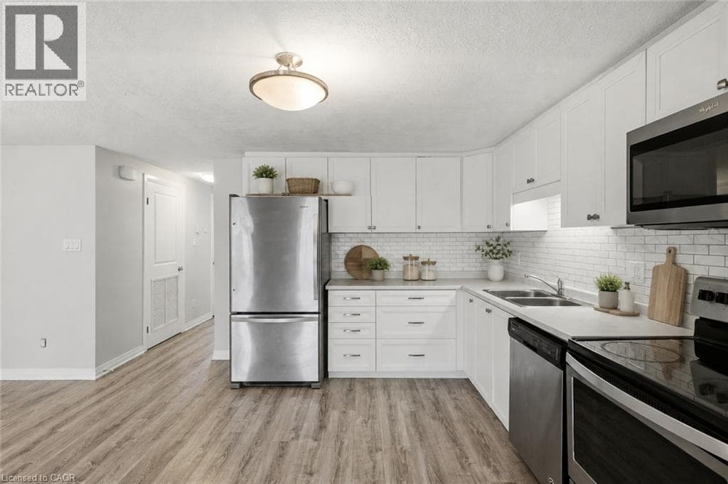 Townhouse for sale at 1989 OTTAWA Street S Unit# 17G, Laurentian West, Kitchener, Ontario, photo 17