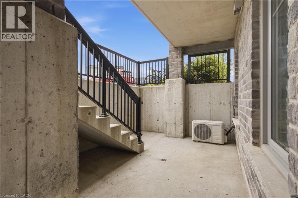 Townhouse for sale at 1989 OTTAWA Street S Unit# 17G, Laurentian West, Kitchener, Ontario, photo 6