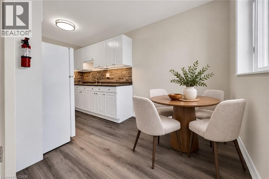 Apartment for sale at 100 BRECKENRIDGE Drive Unit# 103, Heritage Park, Kitchener, Ontario, photo 6